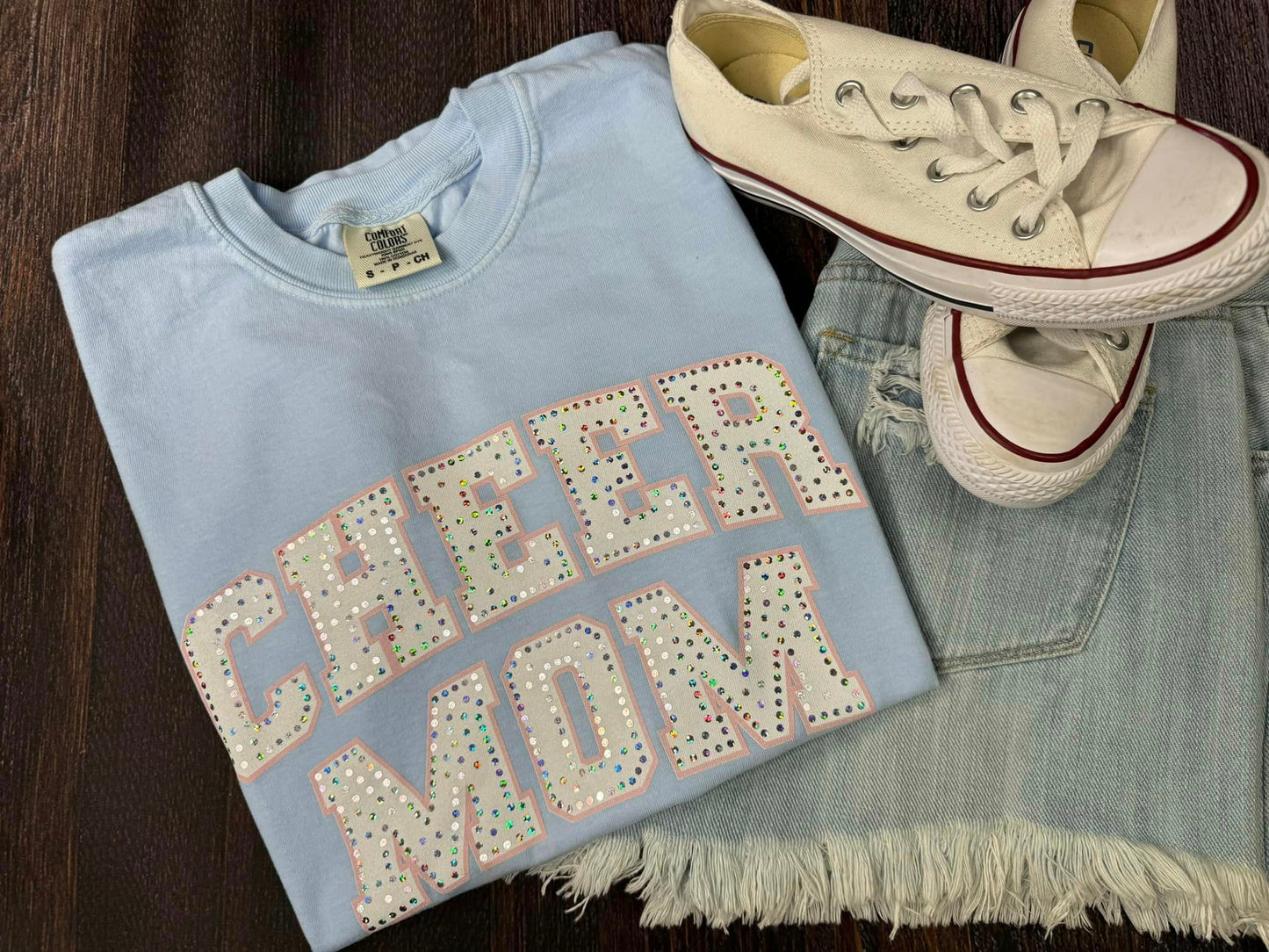 Cheer Mom Arched White & Pink Comfort Colors